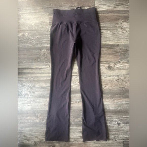 Vuori Dark Brown Leggings - Picture 4 of 6